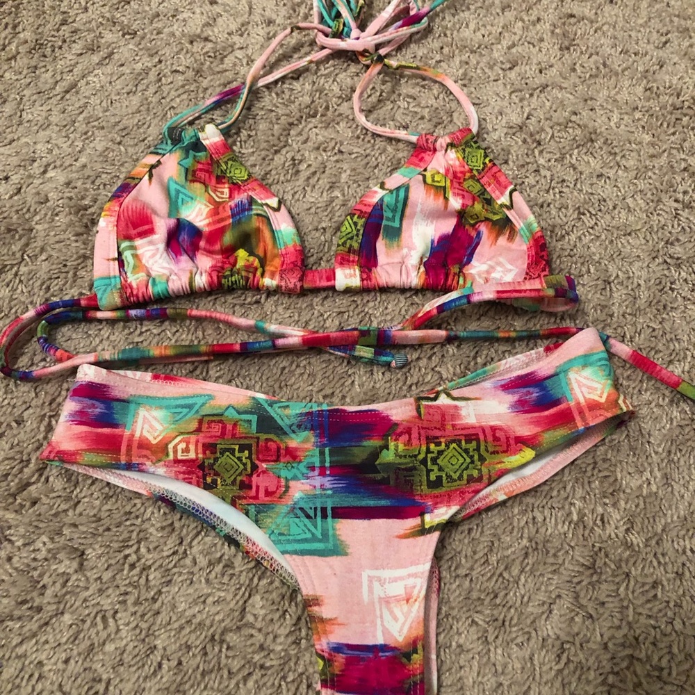 Montce Bikini